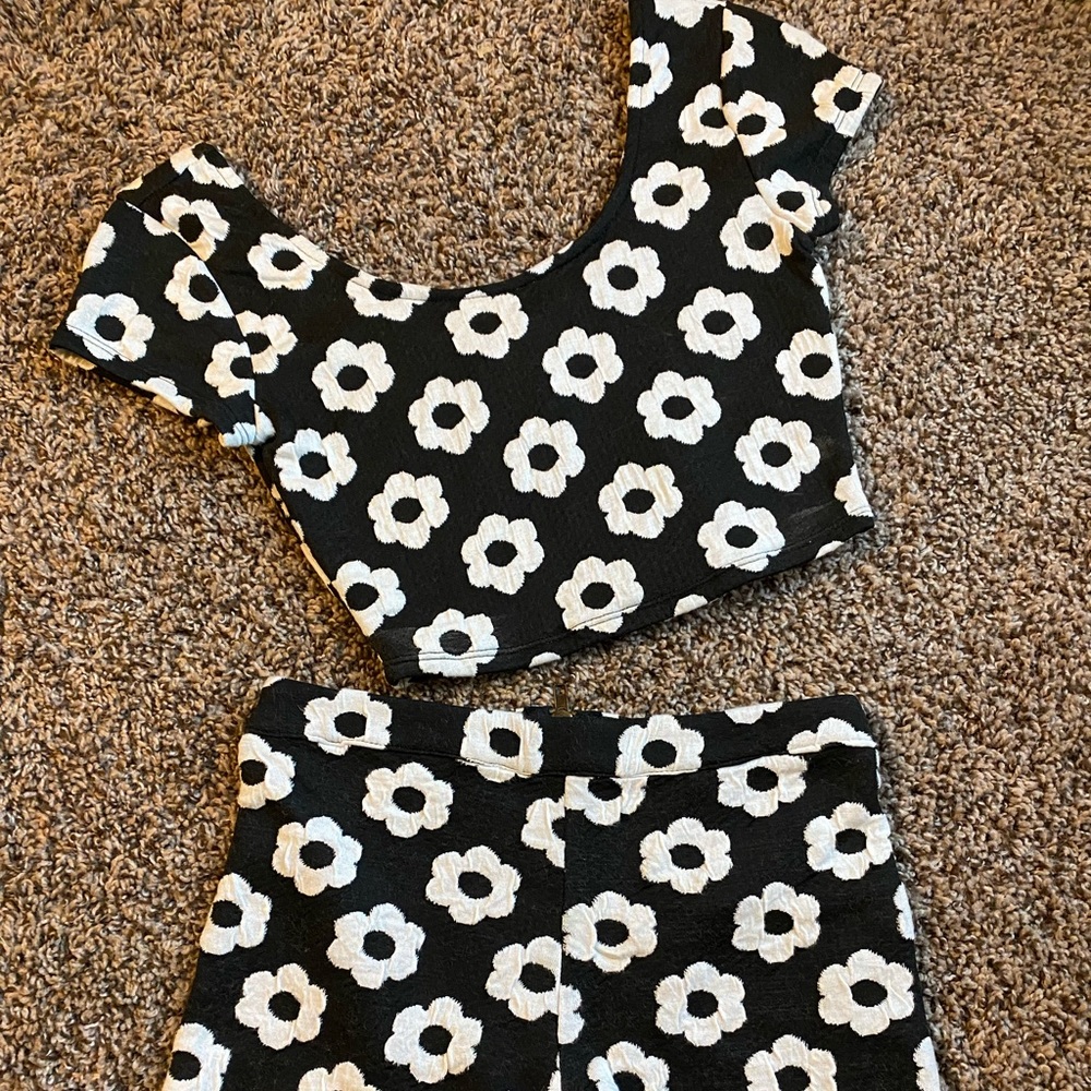 Daisy 2PC Set